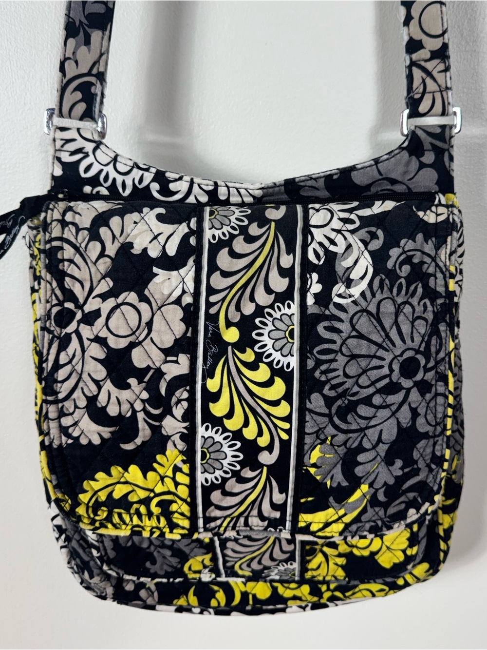 Vera Bradley Baroque Mailbag Crossbody Shoulder Bag Purse Quilted Cotton Cottage - Picture 3 of 8